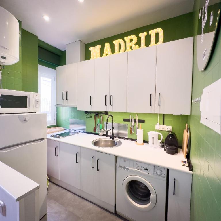 DISFRUTA del Barrio de las Letras Tu segundo hogar en Madrid - One-Bedroom Apartment - 12