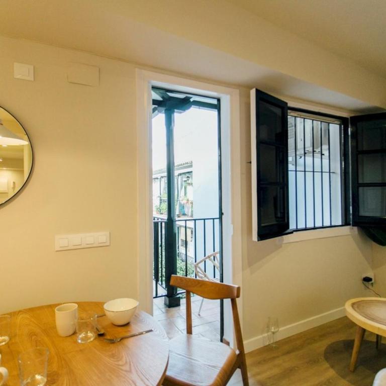 1 bedroom 1 bathroom - La Alfalfa - Cozy study - One-Bedroom Apartment - 2