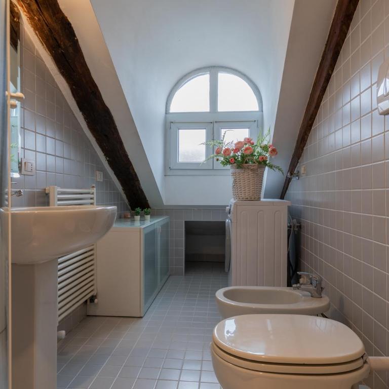 Solferino Home by Wonderful Italy - Apartment - 17