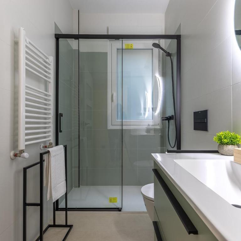 Casco Viejo Chic&Cozy - FREE PARKING - Two-Bedroom Apartment - 6