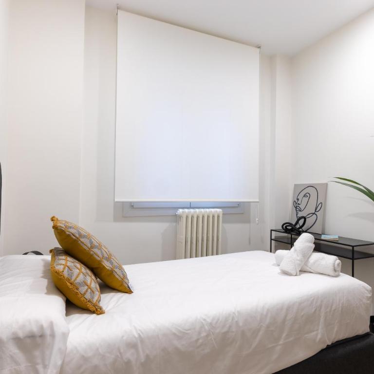 Casco Viejo Chic&Cozy - FREE PARKING - Two-Bedroom Apartment - 20