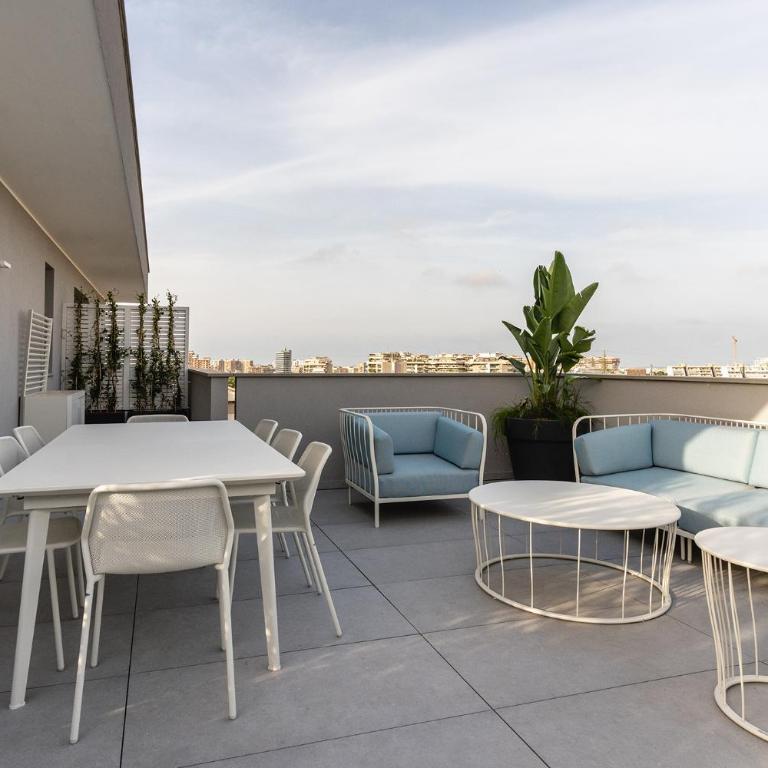 Green Park Penthouse Suite & Pool - Heated Pool - - Deluxe Suite - 12
