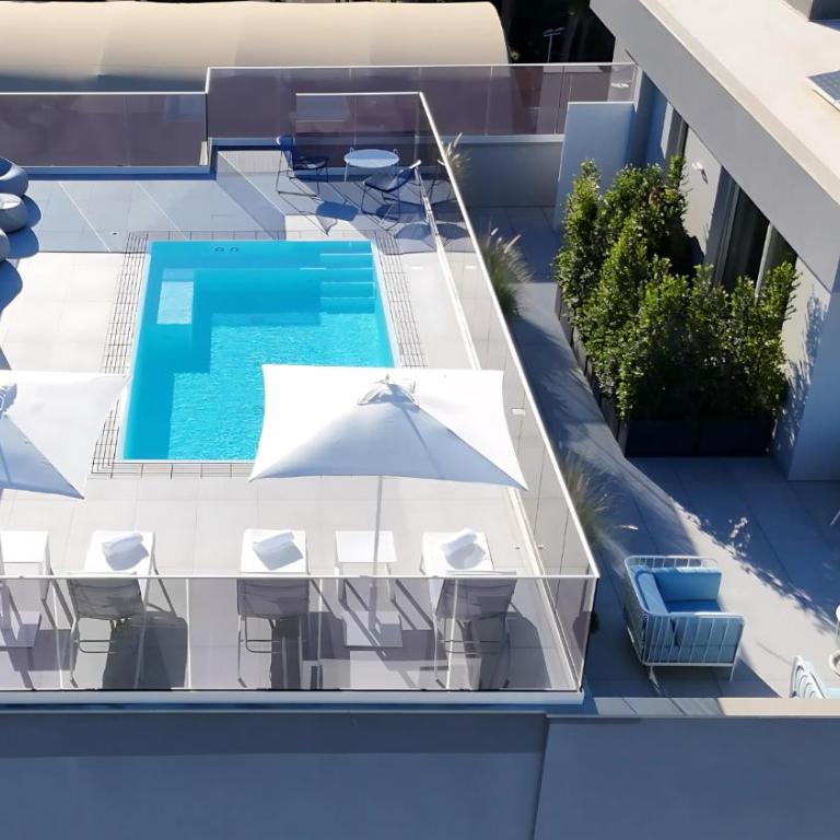Green Park Penthouse Suite & Pool - Heated Pool - - Deluxe Suite - 1