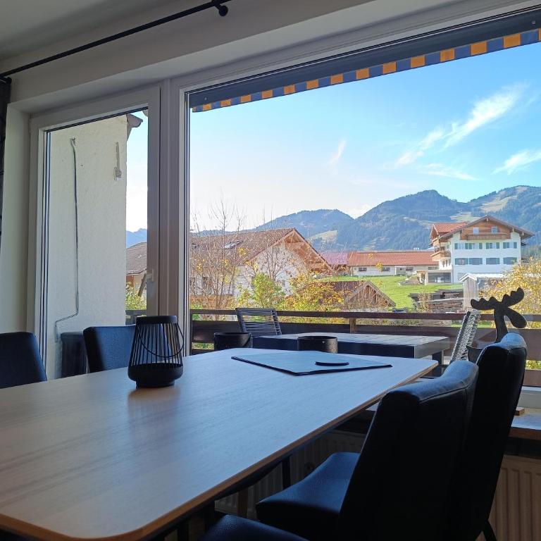 AllgäuLieblingsplatz - Apartment mit 1 Schlafzimmer, Balkon und Bergblick - 8