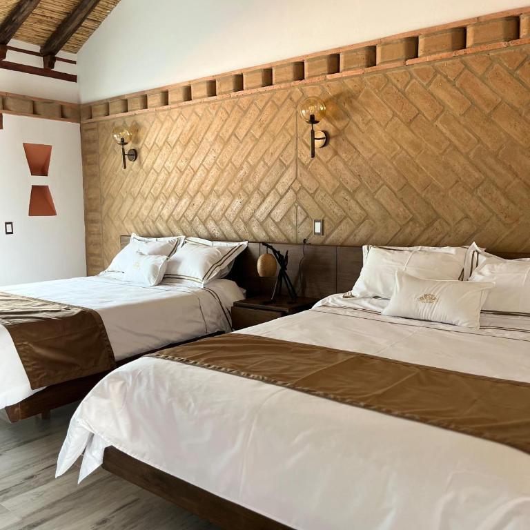 Hotel Vista Montaña - Quadruple Room with Mountain View - 21