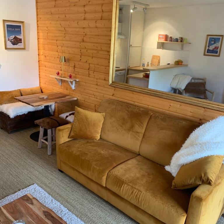 Isola 2000 appartement dans Chalet 4 ou 6 personnes grande terrasse - Apartment mit 2 Schlafzimmern - 5