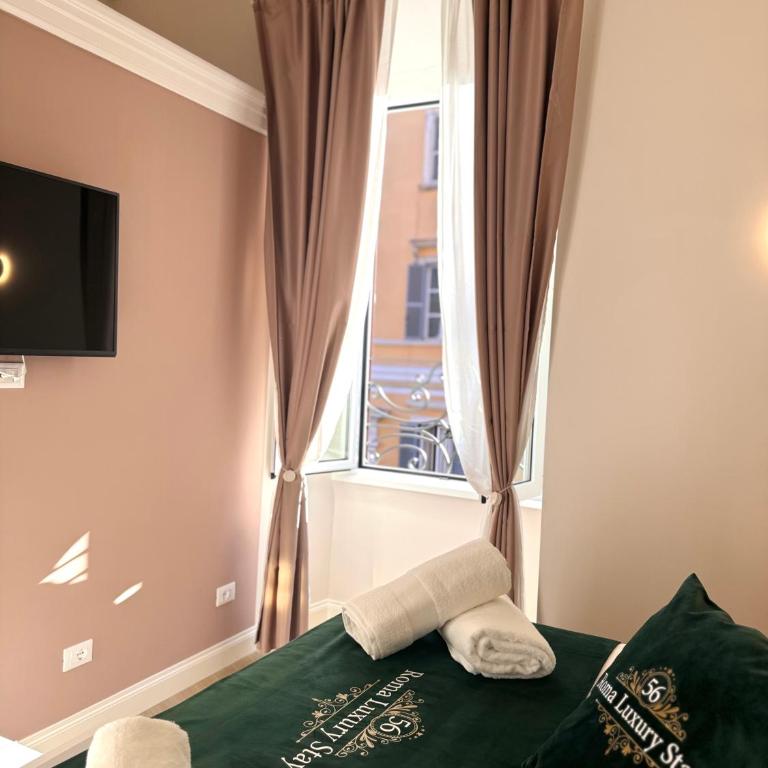 Roma Luxury Stay 56 - Camera Deluxe - 7