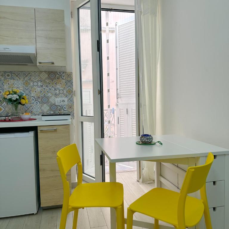Le casette di PaMi - Studio with Balcony - 11