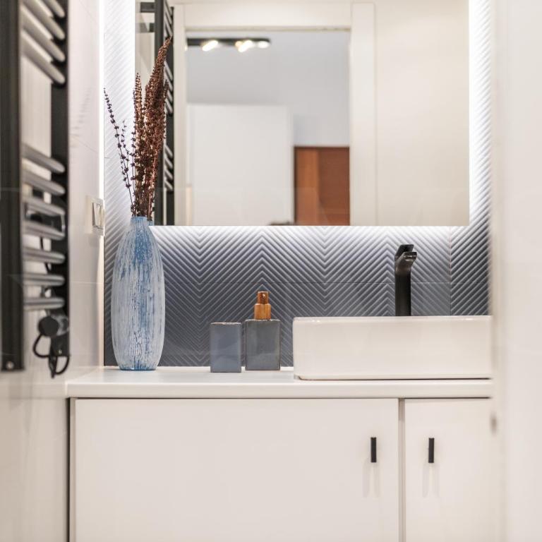 Modern & stylish 3BR in the heart of Malaga by REMS - Apartamento de 3 dormitorios - 25