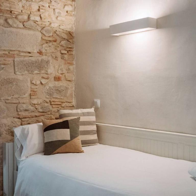 Old Town duplex with character - Apartamento de 2 dormitorios - 47