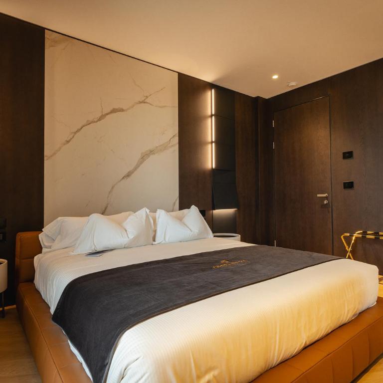 Green Park Penthouse Suite & Pool - Heated Pool - - Executive Suite - 21