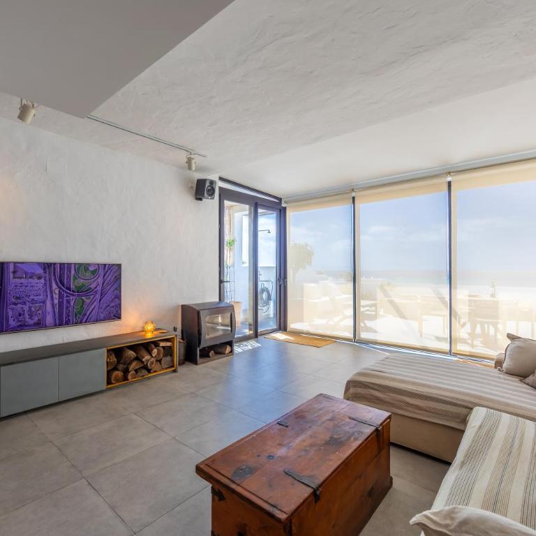Los Lances Beach Apartments - Apartamento Deluxe - 55