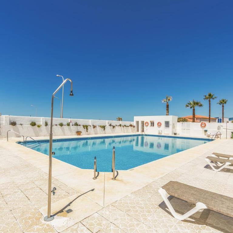Los Lances Beach Apartments - Apartamento Deluxe - 6