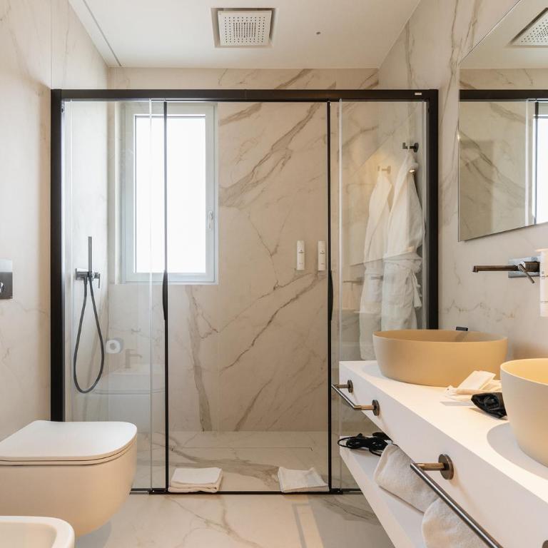 Green Park Penthouse Suite & Pool - Heated Pool - - Executive Suite - 33