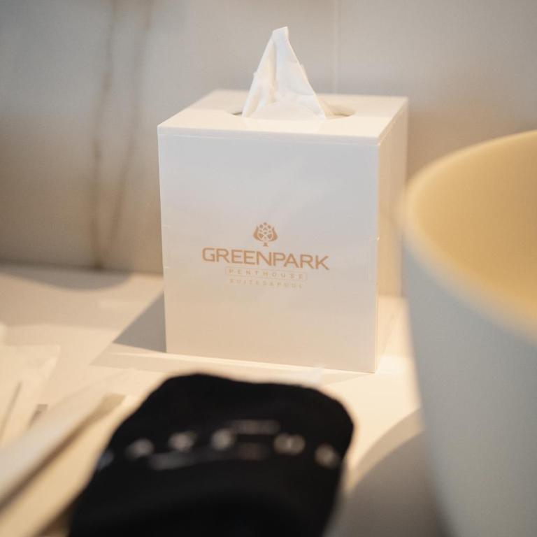 Green Park Penthouse Suite & Pool - Heated Pool - - Executive Suite - 37