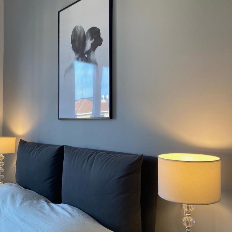 Spazioso bilocale Metro M4 SkyNest Milano - Appartamento con 1 Camera da Letto - 2
