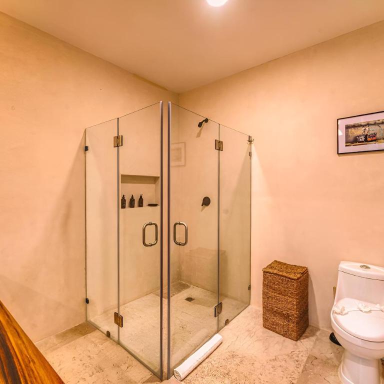 Deluxe 6BR Double Penthouse with 2 Private Roof Pools - Apartment - 60
