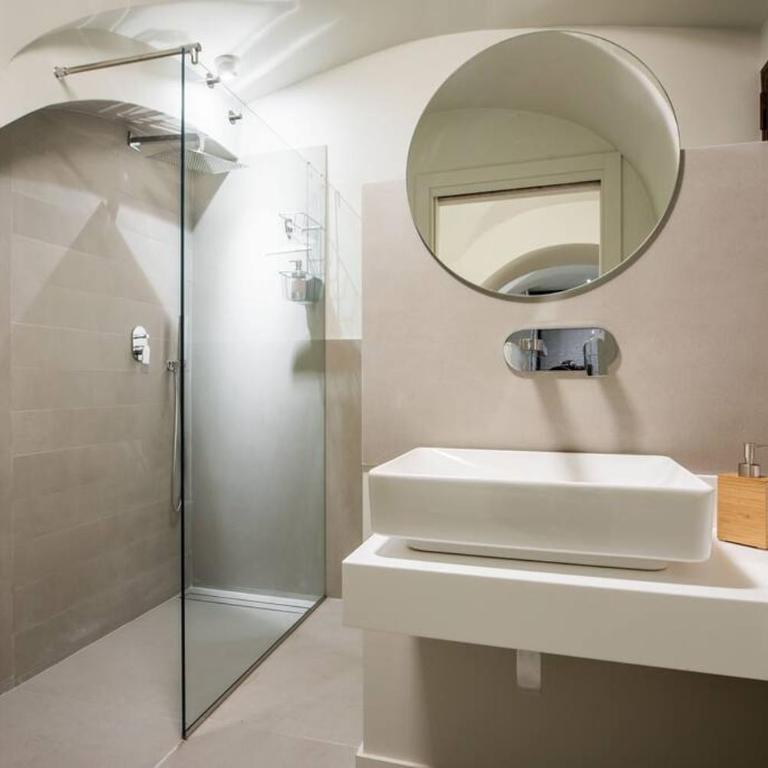 De Felice Home - One-Bedroom Apartment - 7