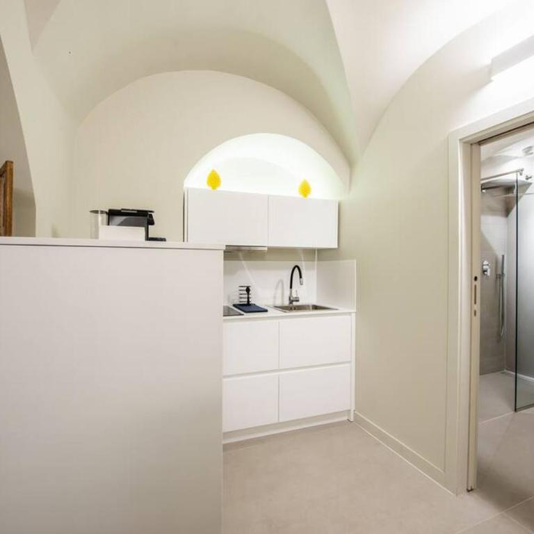 De Felice Home - One-Bedroom Apartment - 11