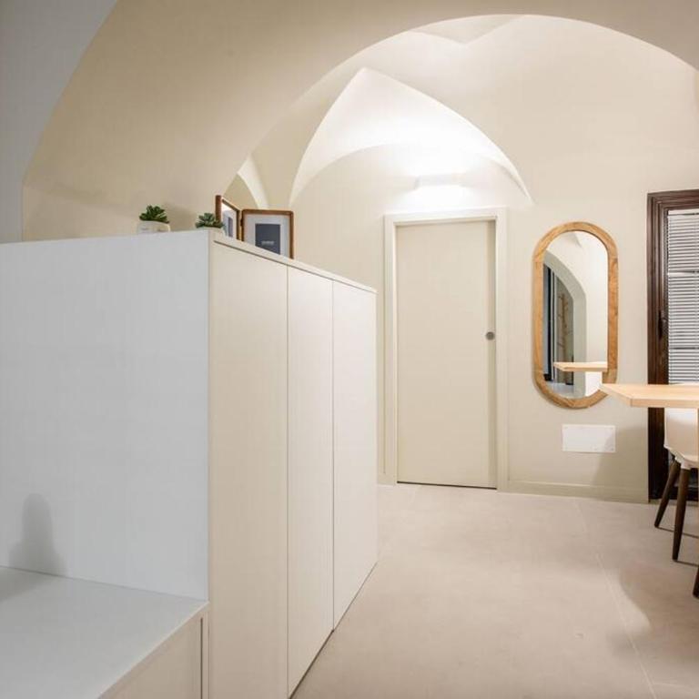 De Felice Home - One-Bedroom Apartment - 12