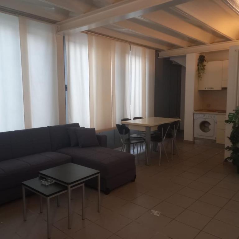 Appartamenti tra Lago e Montagna CASA IDEALE LECCO - Apartment mit 1 Schlafzimmer - 45