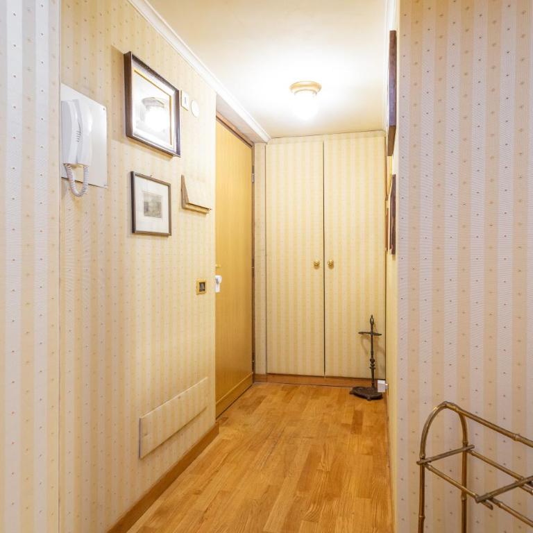 Easybnb - Bear Home - Appartamento con 2 Camere da Letto - 57