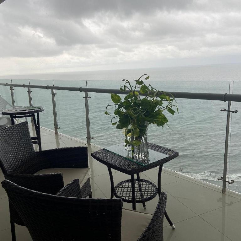Frente Al Mar Ciudad Antigua Home Office 14B - Apartamento - 66
