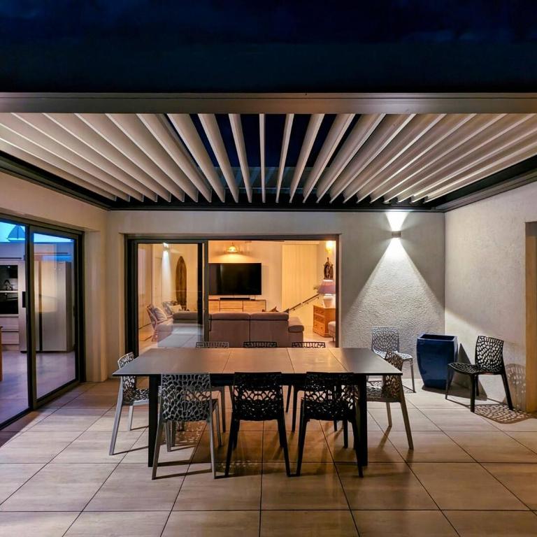 Lone Star Riviera - 5 minutes walk to the beach - Villa - 10