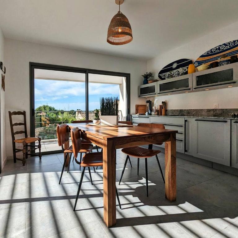 Lone Star Riviera - 5 minutes walk to the beach - Villa - 16