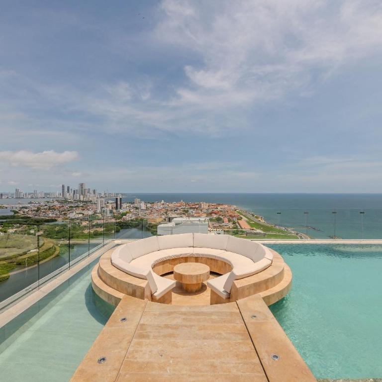 Espectacular Vista al Mar and Historic Center 2BR - Two-Bedroom Deluxe Apartment with Ocean View - 52