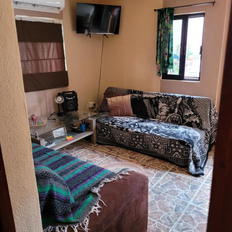 La Playita Rental - Vacation Home - 1