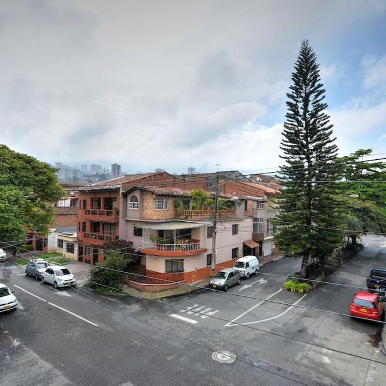 Vista Magnolia - Apartamento de 3 dormitorios con vistas a las montañas - 19