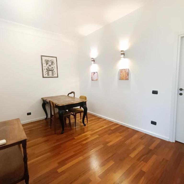 Casa Lucrezia - Appartamento con 2 Camere da Letto e Vista Città - 10