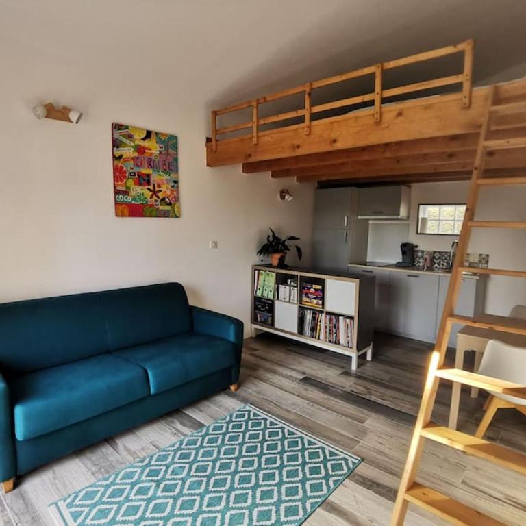 Studio Le Calme, plages à pied et jardin, La Couronne - One-Bedroom House - 3