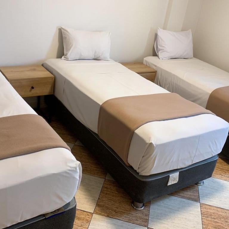 Hotel Mega - Triple Room - 3