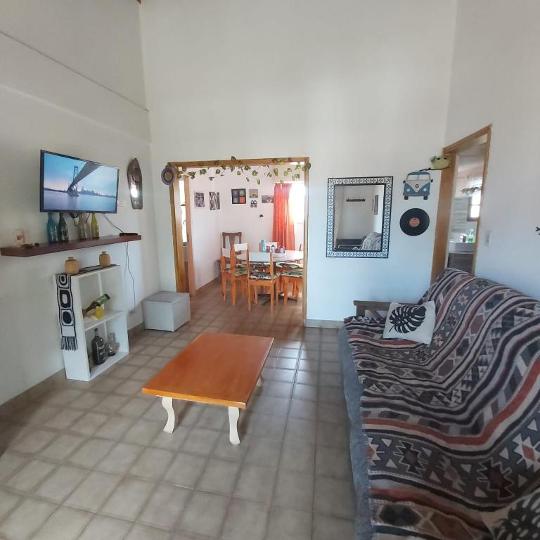 Sáenz Faro - Three-Bedroom Apartment - 1