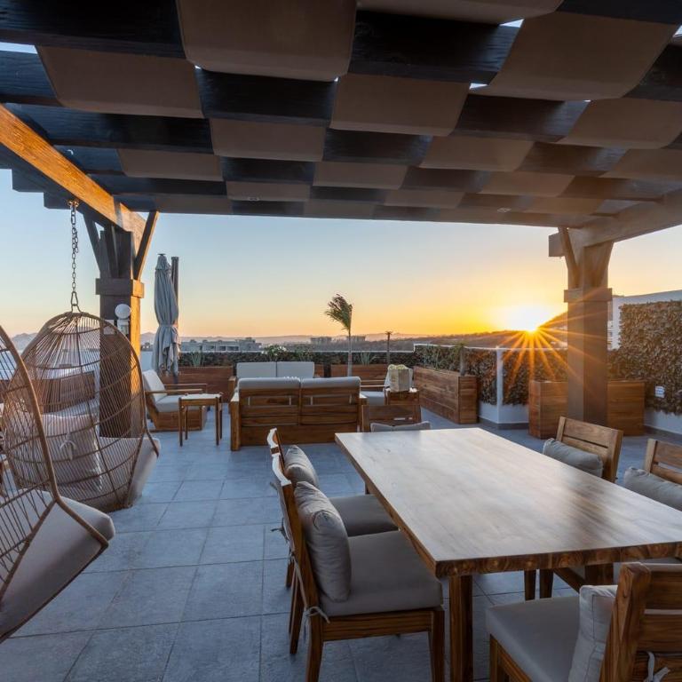Cabo PH Stunning Rooftop with Jacuzzi - Apartamento - 14