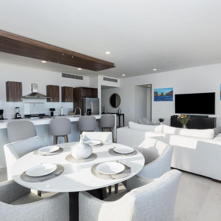 Cabo PH Stunning Rooftop with Jacuzzi - Apartamento - 20