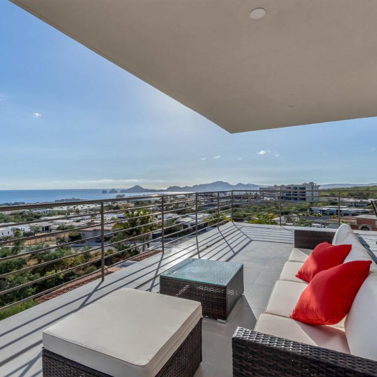 Cabo PH Stunning Rooftop with Jacuzzi - Apartamento - 34