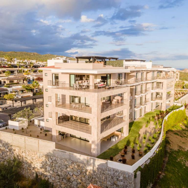 Cabo PH Stunning Rooftop with Jacuzzi - Apartamento - 45
