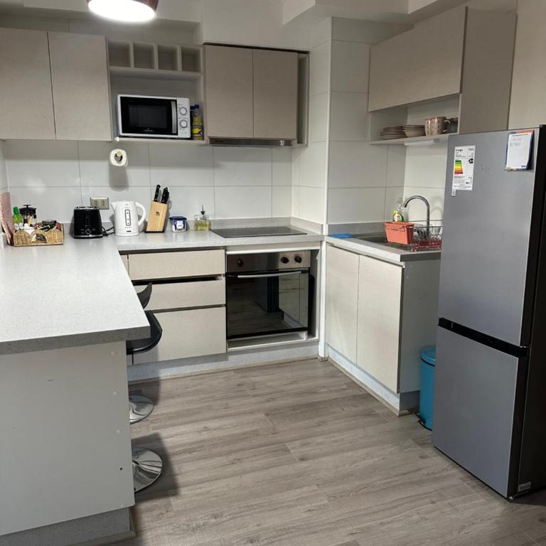 Departamento centro Chillan 2D-2B-Estacionamiento - Apartamento de 1 dormitorio - 27