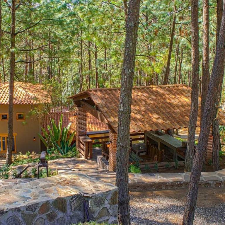 Chateaux de mi Sierra Encantada - Cabaña privada y acogedora de 3 habitaciones en Mazamitla, Jal para 10-13 Personas - Casa de 3 dormitorios - 2