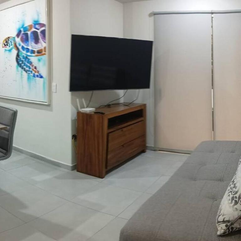 Depto Planta Baja con Patio - Two-Bedroom Apartment - 1