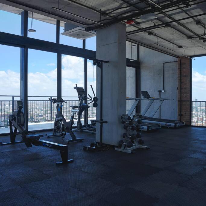 Prime Monterrey Stay 4 - One-Bedroom Apartment - 4