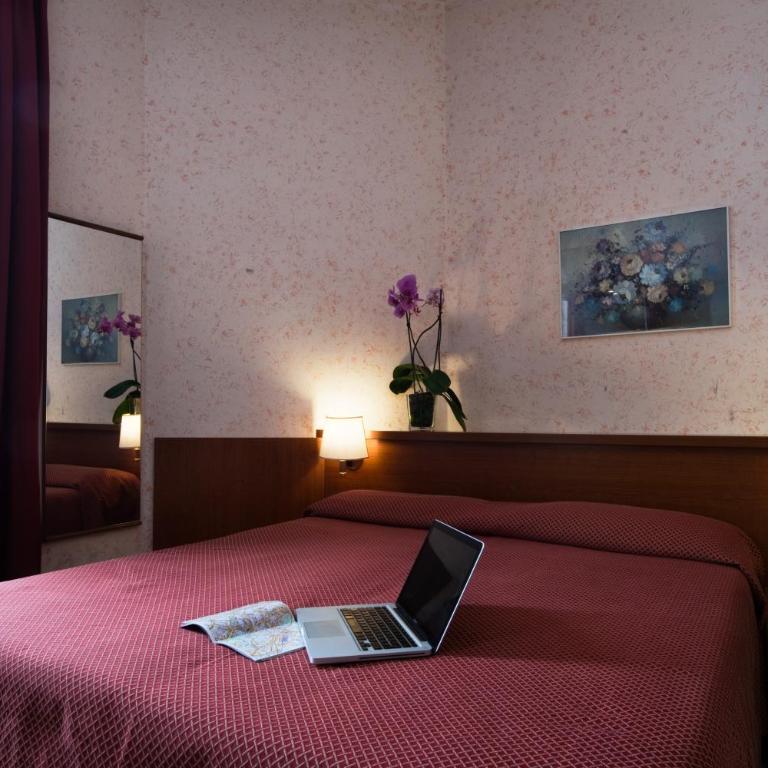 Hotel Delle Muse - Camera Economy Matrimoniale/Doppia con Letti Singoli - 1