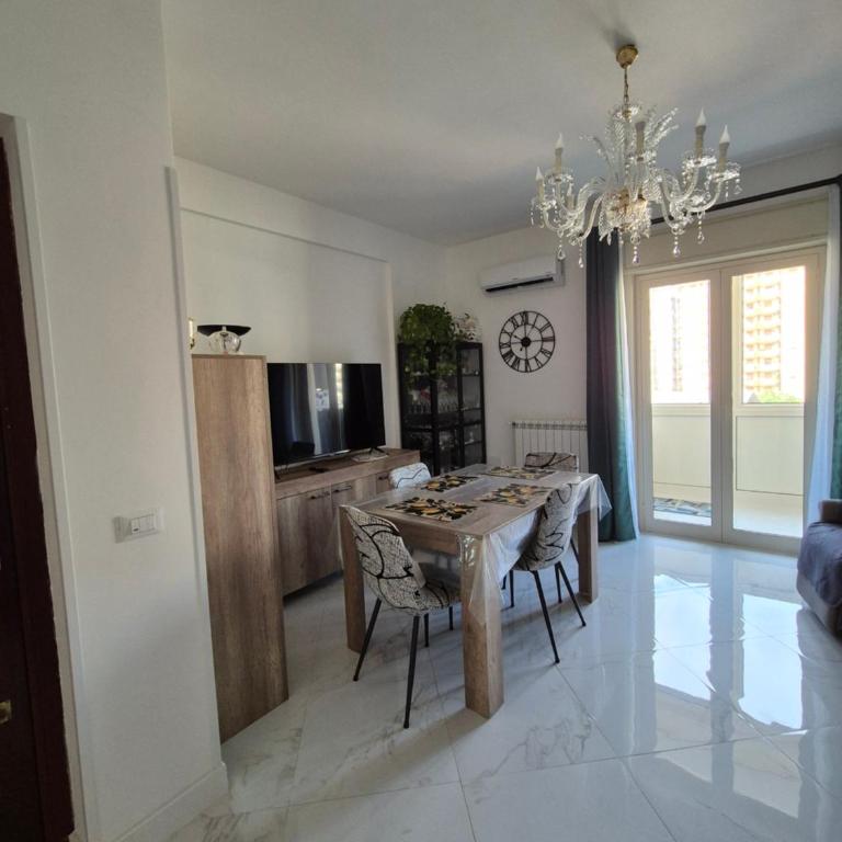 Casa Basile - Appartamento con 2 Camere da Letto - 1