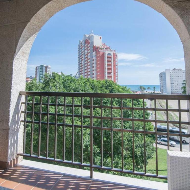 Espectacular piso con piscina, a 100 M de la playa - Apartamento con 3 dormitorios - Frente al océano - 18