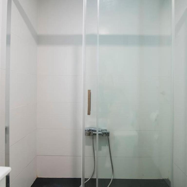 Espectacular piso con piscina, a 100 M de la playa - Apartamento con 3 dormitorios - Frente al océano - 26