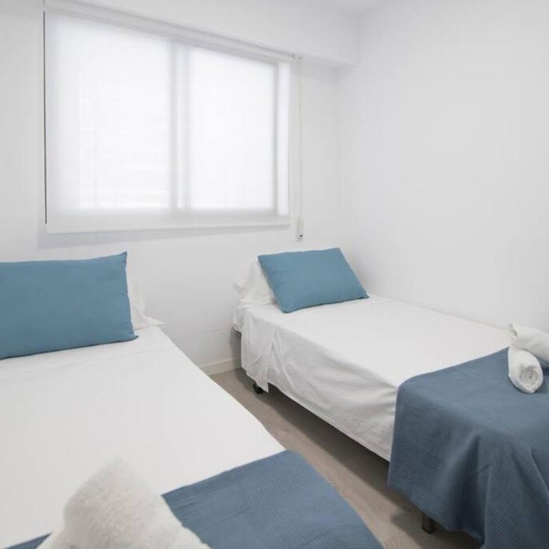 Espectacular piso con piscina, a 100 M de la playa - Apartamento con 3 dormitorios - Frente al océano - 36
