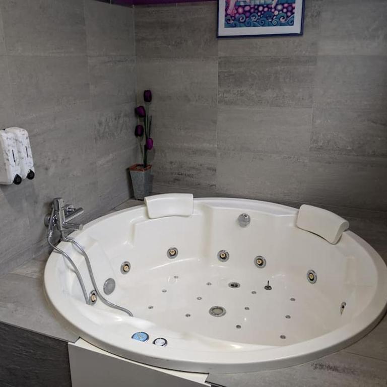 Ático con terraza en el corazón de Vigo - Apartamento de 3 dormitorios con vistas - 2